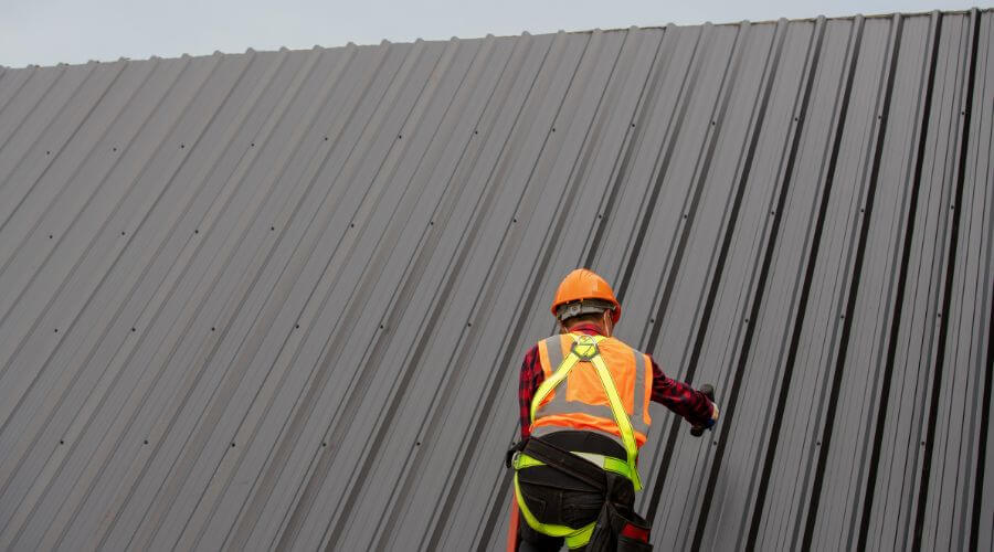 Professional residential roofers in Palo, MI